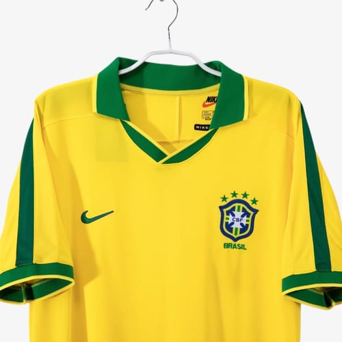 قميص البرازيل 1997 - تصميم كلاسيكي درجة أولى