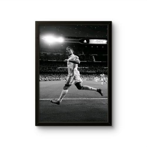 King of Bernabeu - Cristiano Ronaldo Wall Art