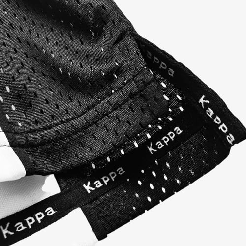 قميص يوفنتوس الكلاسيكي – إصدار أبطال الدوري الإيطا...