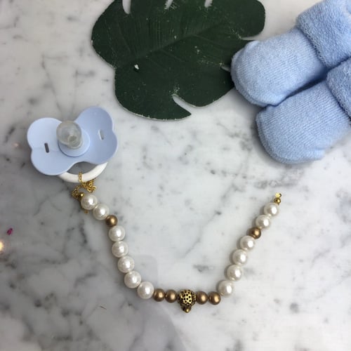 تعليقه لهايه النمر النحاسية