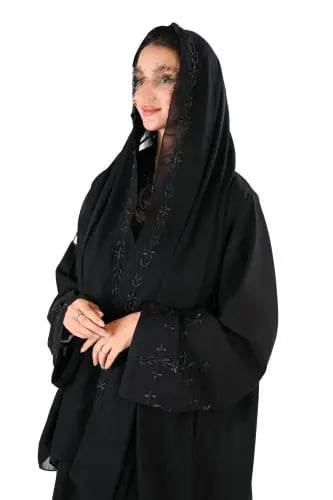 عباية كريب بتطريز اسود