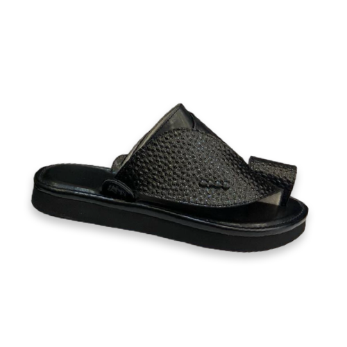 حذاء شرقي زبيري ولادي (26-33) | نقشة كافيار | أسود...