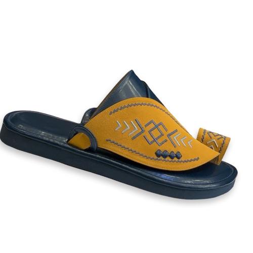 حذاء شرقي نقش يدوي ازرق غامق ع اصفر