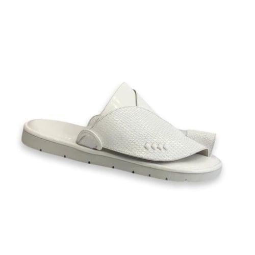 حذاء زبيري شرقي جلد ابيض ثعبان