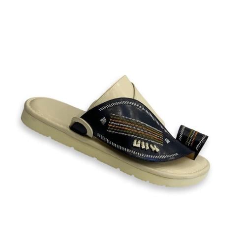 حذاء شرقي نقش يدوي بالخيط ارضيه سكري ع كحلي