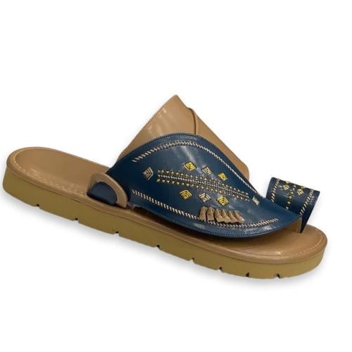 حذاء شرقي نقش يدوي بالخيط كموني ع كحلي