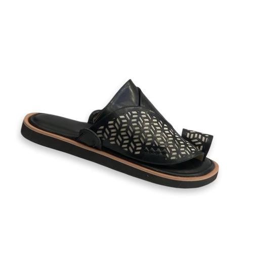 حذاء زبيري شرقي جلد اسود ماعز