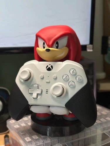 مجسم حامل ذراع التحكم – كنكلز (Knuckles) من سونيك...