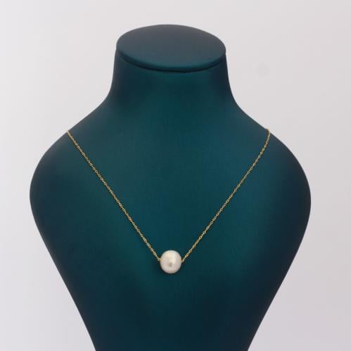 عقد الؤلؤ عيار 18