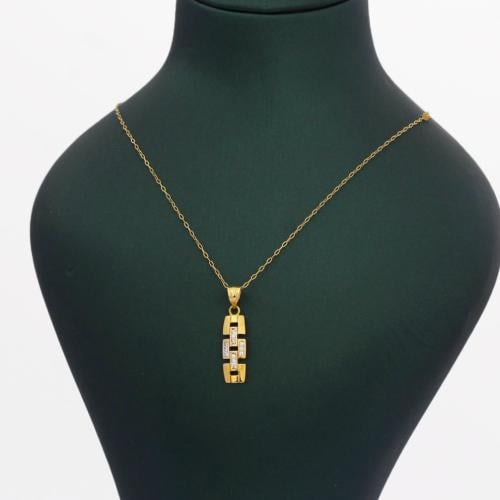 عقد الاناقة عيار 18