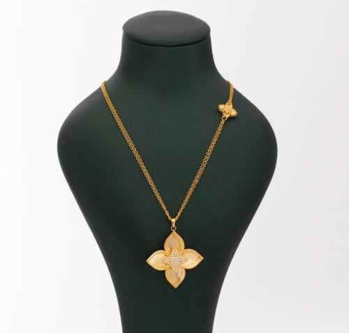 عقد تصميم عالمي عيار 21