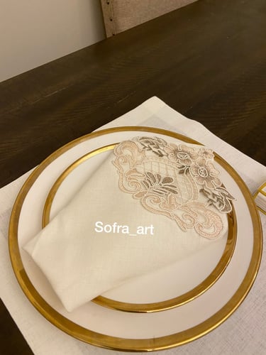 طقم مفارش دانتيل