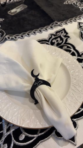 طقم 10 اشخاص مفارش تطريز مخمل