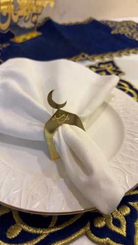 طقم مفارش كحلي بذهبي