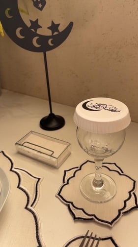 طقم 4 اشخاص