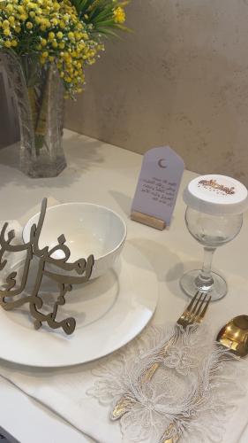 طقم دانتيل 6 اشخاص