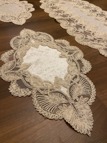 طقم مفارش دانتيل 3قطع