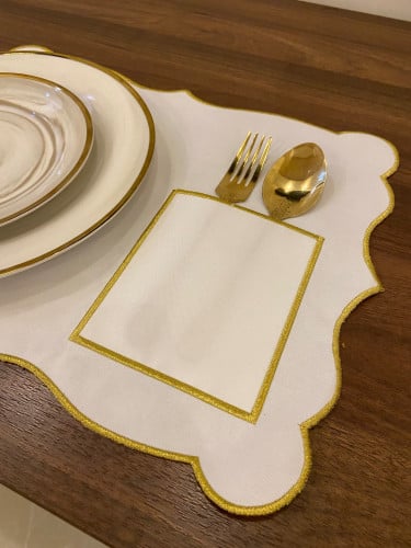 مفرش صحن تطريز ذهبي