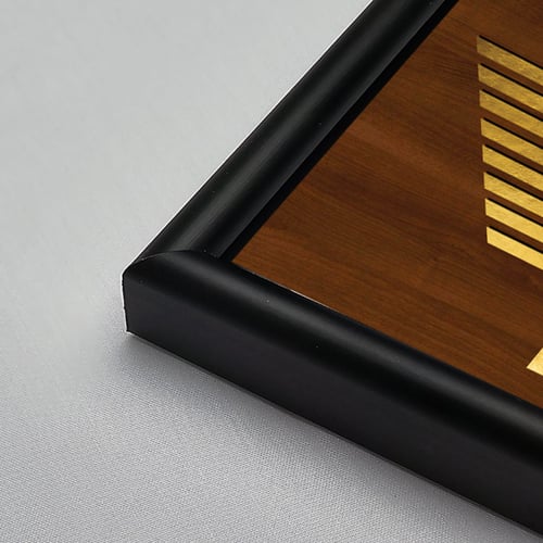 لوحة جدارية أكريليك ذهبي وخلفية بطابع خشبي اية (لا...