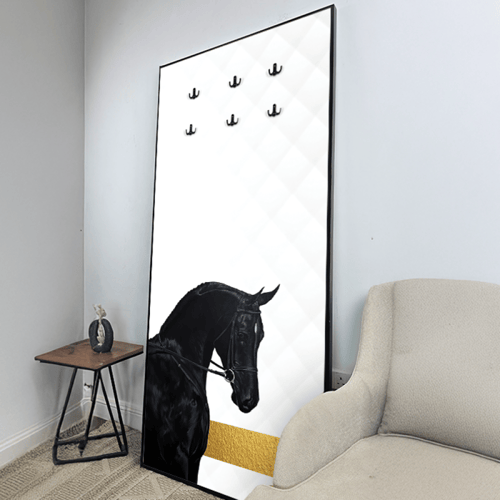 لوحة جدارية كانفس مزودة بعلاقات معدنية