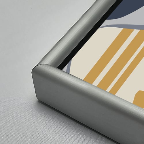 لوحة جدارية اكريليك تتميز بتصوير وجه بألوان