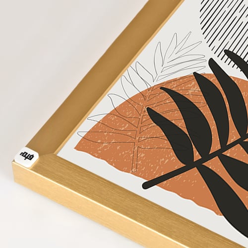 لوحة جدارية كانفس مزودة بعلاقات معدنية مناسبة للعد...