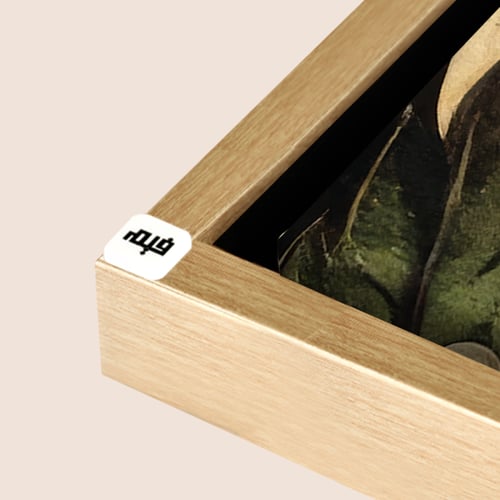 لوحة جدارية كانفس تصور زهور وفازة عملاقة ومرايا بي...