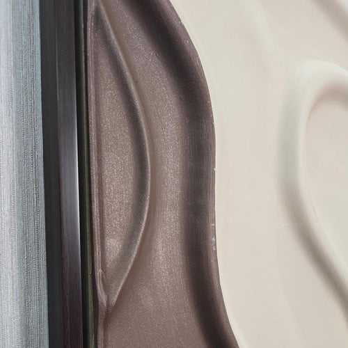 لوحة جدارية خشبية تجريدية منحوتة بتقنية CNC