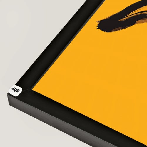 لوحة جدارية شكل بشري باسلوب تجريدي