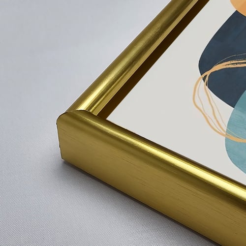 لوحة جدارية اكريليك تتميز بأشكال غير مستوية ومتداخ...