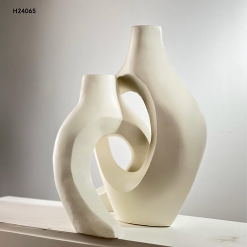 تحفة فنية يدوية مصنوعة بدقة مكونة من قطعتين متداخل...