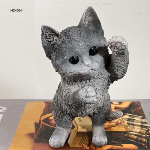 تحفة فنية يدوية لقطة تقف على قدمين