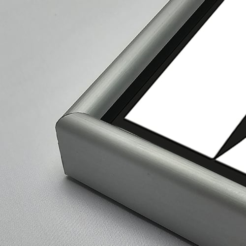 لوحة جدارية اكريليك تصور ثلاث سيدات بطابع افريقي