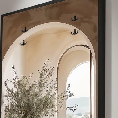 لوحة جدارية كانفس مزودة بعلاقات معدنية فازة