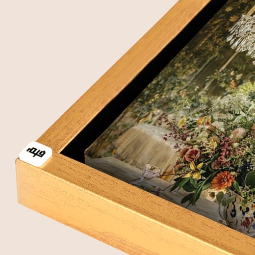 لوحة جدارية كانفس تصور غرفة عتيقة من قصر كلاسيكي ق...