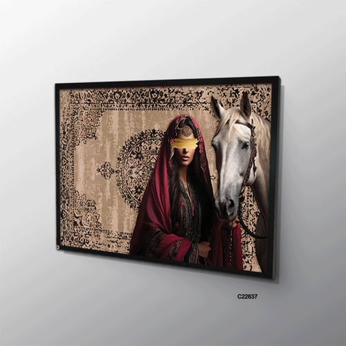 لوحة جدارية كانفس فتاة ممسكة بحصان ابيض