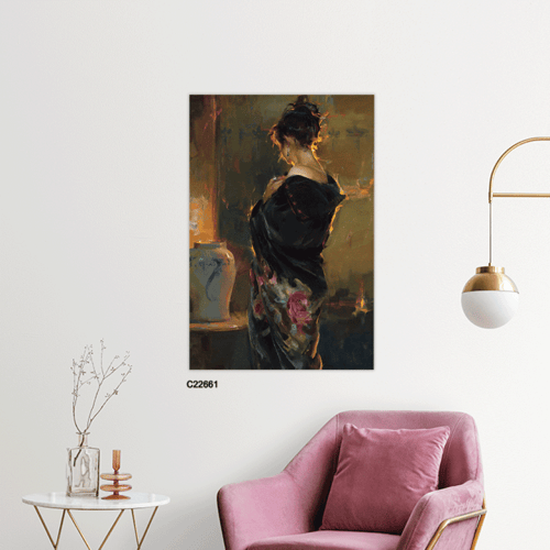 لوحة جدارية كانفس تصور امرأة مرتدية رداء مزين بالز...