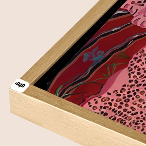 لوحة جدارية كانفس تصور فهود بتدرجات الوردي و الاحم...