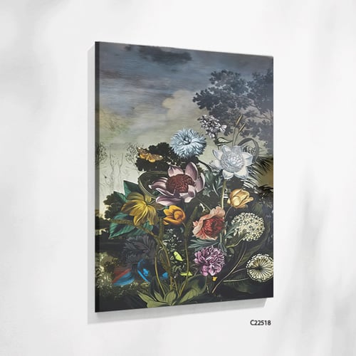 لوحة الجدارية تصور جزءاً من حديقة كثيفة الأزهار وا...