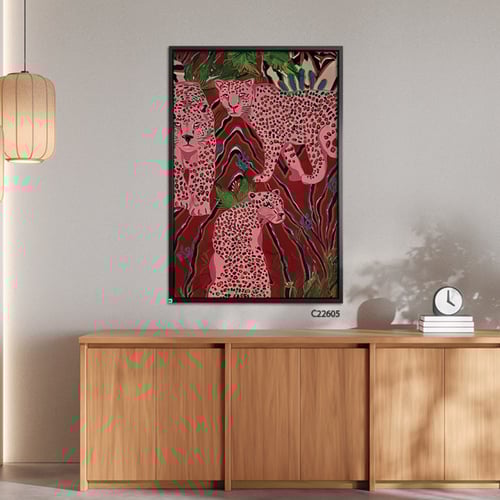 لوحة جدارية كانفس تصور فهود بتدرجات الوردي و الاحم...