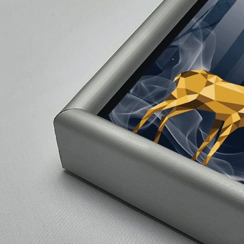 لوحة جدارية أكريليك تصور غزالًا في الغابة بتدرجات...