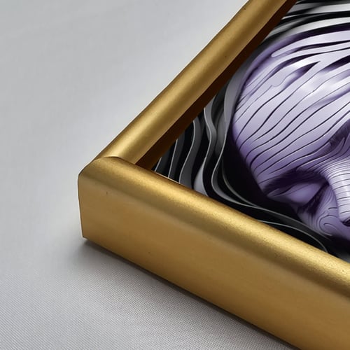 لوحة جدارية أكريليك فتاة مع تموجات بتدرجات الأسود...