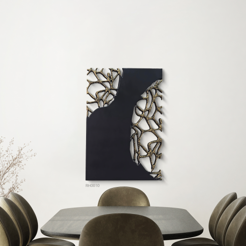 لوحة جدارية خشبية أغصان ذهبية وخلفية سوداء