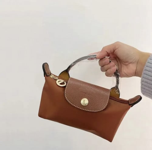 شنطه ميني بني