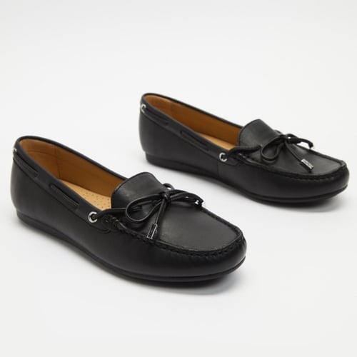 جزمة مايكل كورس مقاس 9