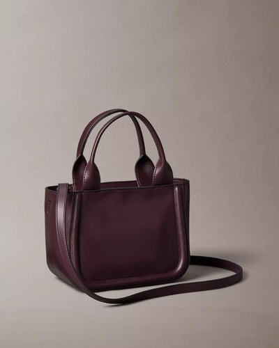 حقيبة calvin klein