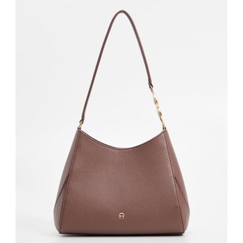 حقيبة aigner