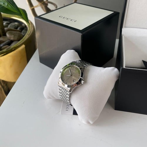 ساعة قوتشي رجالي