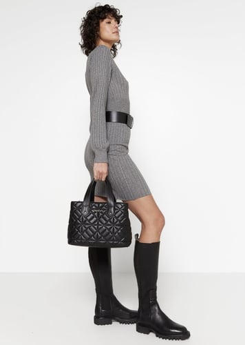 حقيبة فالنتينو