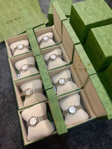 ساعة قوتشي الماس